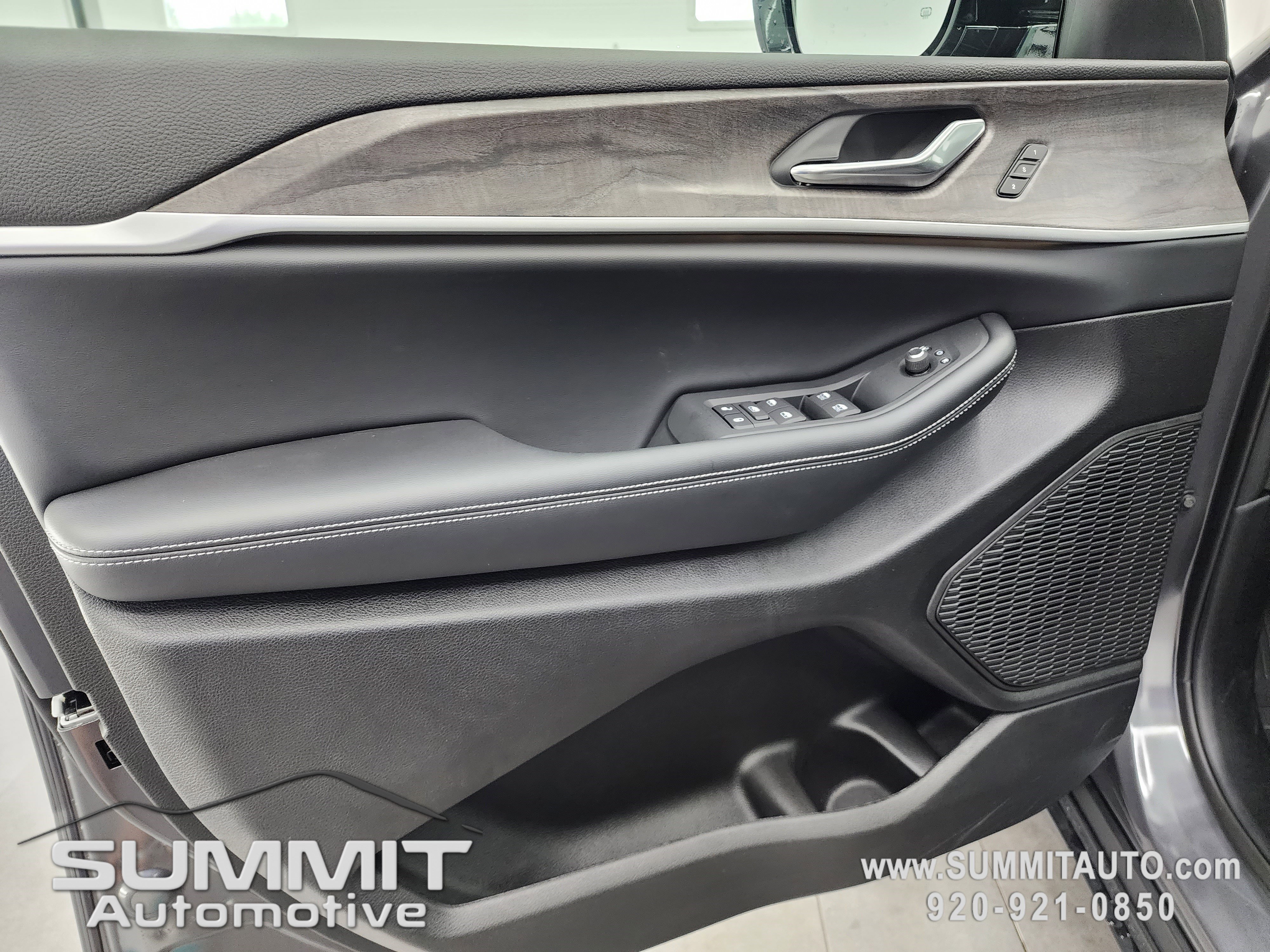 2025 Jeep Grand Cherokee Limited - Photo 41