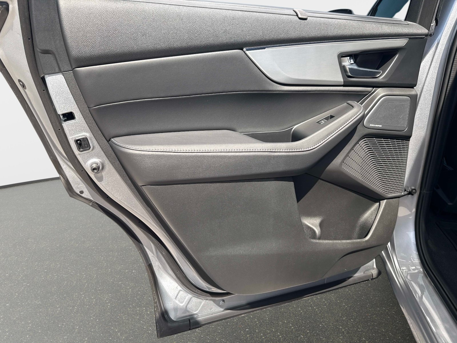 Used 2026 Solar Silver Metallic Acura w/Technology Package image 11