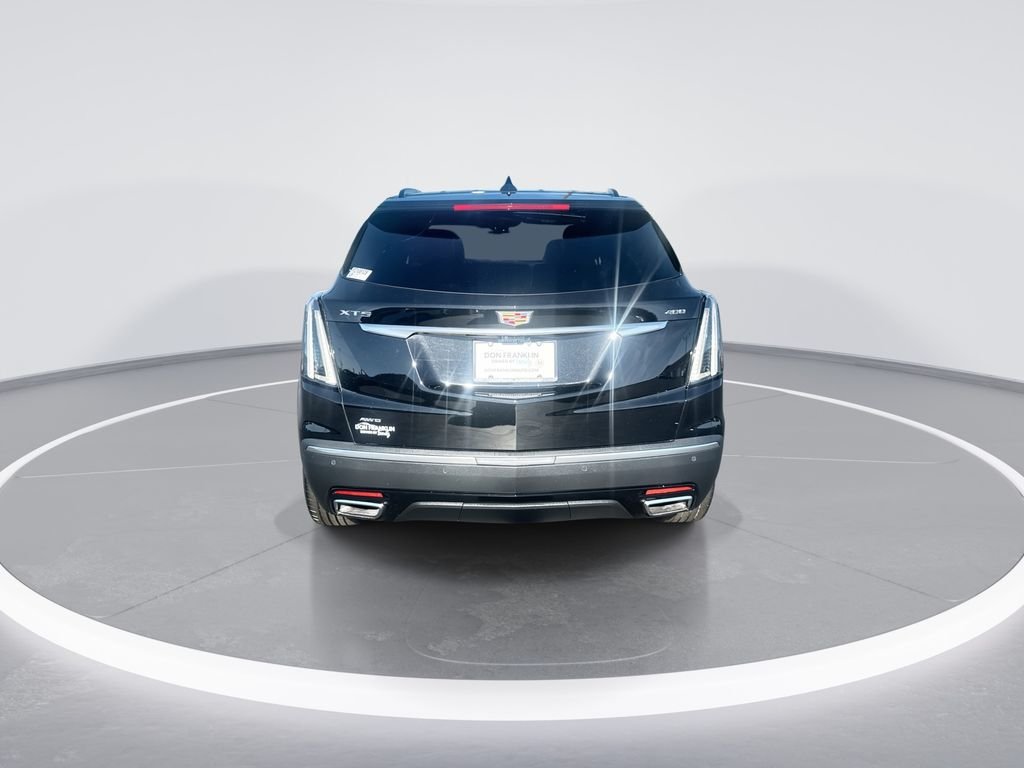 Used 2023 Black Cadillac Sport image 7