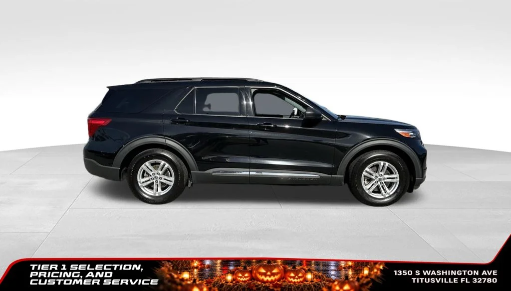 Used 2023 Black Ford XLT image 10