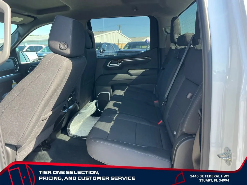New 2026 Onyx Black GMC SLT image 11