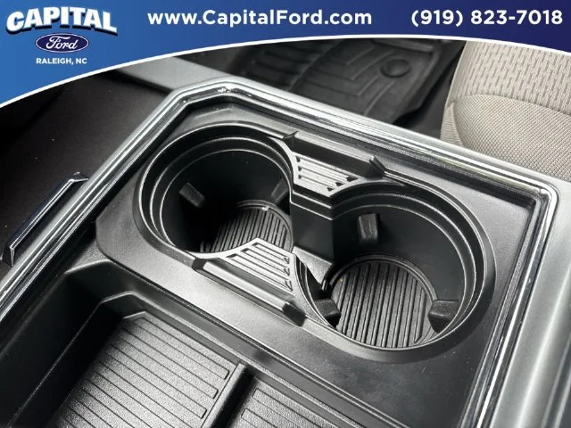 Used 2022 Blue Ford XLT image 31