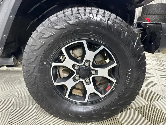 Used 2019 Black Jeep Unlimited Rubicon image 7