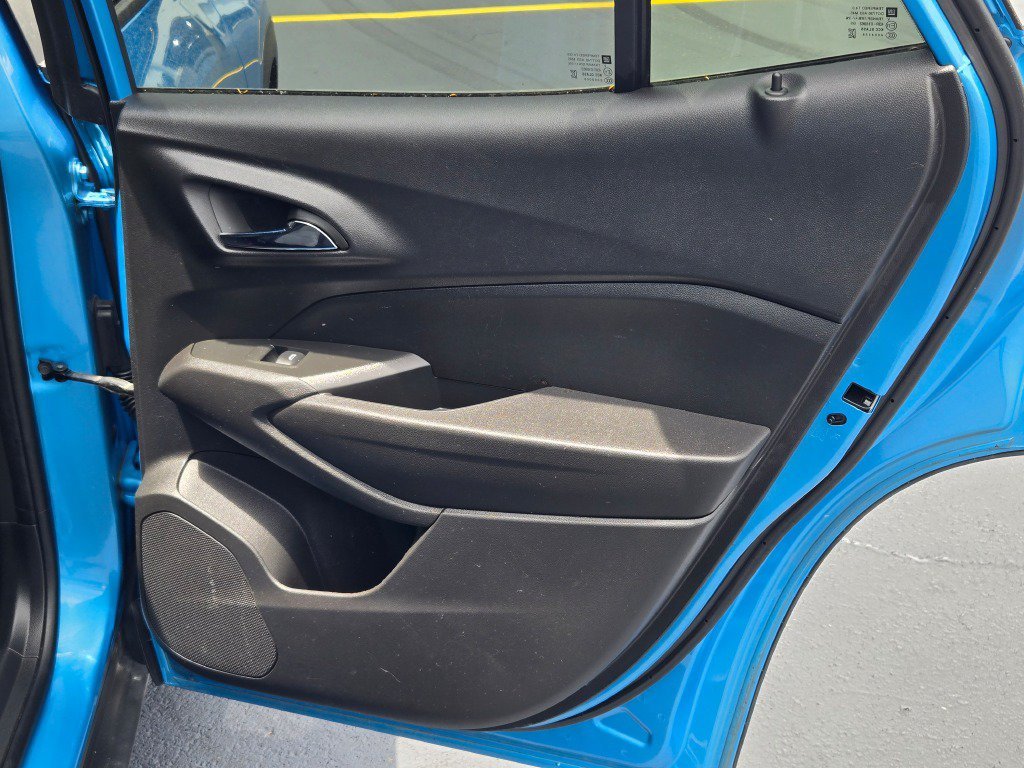 2025 Chevrolet Trax RS - Photo 9