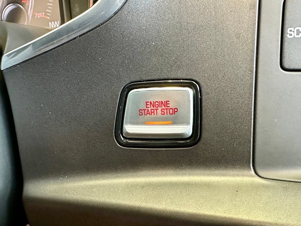Used 2018 LONG BEACH RED METALLIC TINTCOAT Chevrolet Z06 1LZ image 28