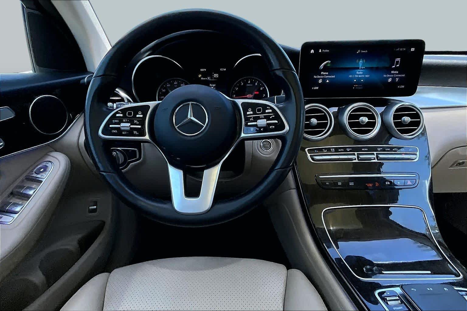 Used 2021 Polar White Mercedes-Benz GLC 300 image 6