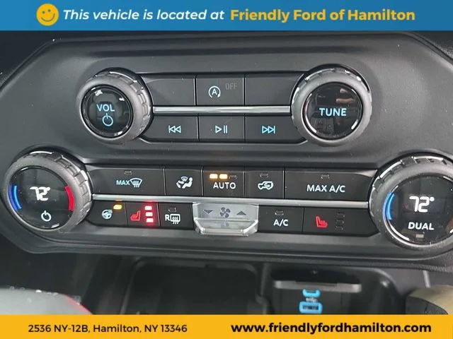 New 2025 Carbonized Gray Metallic Ford Badlands® image 75