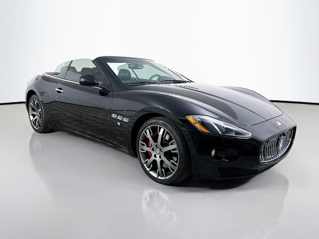Used 2013  Maserati Sport image 9