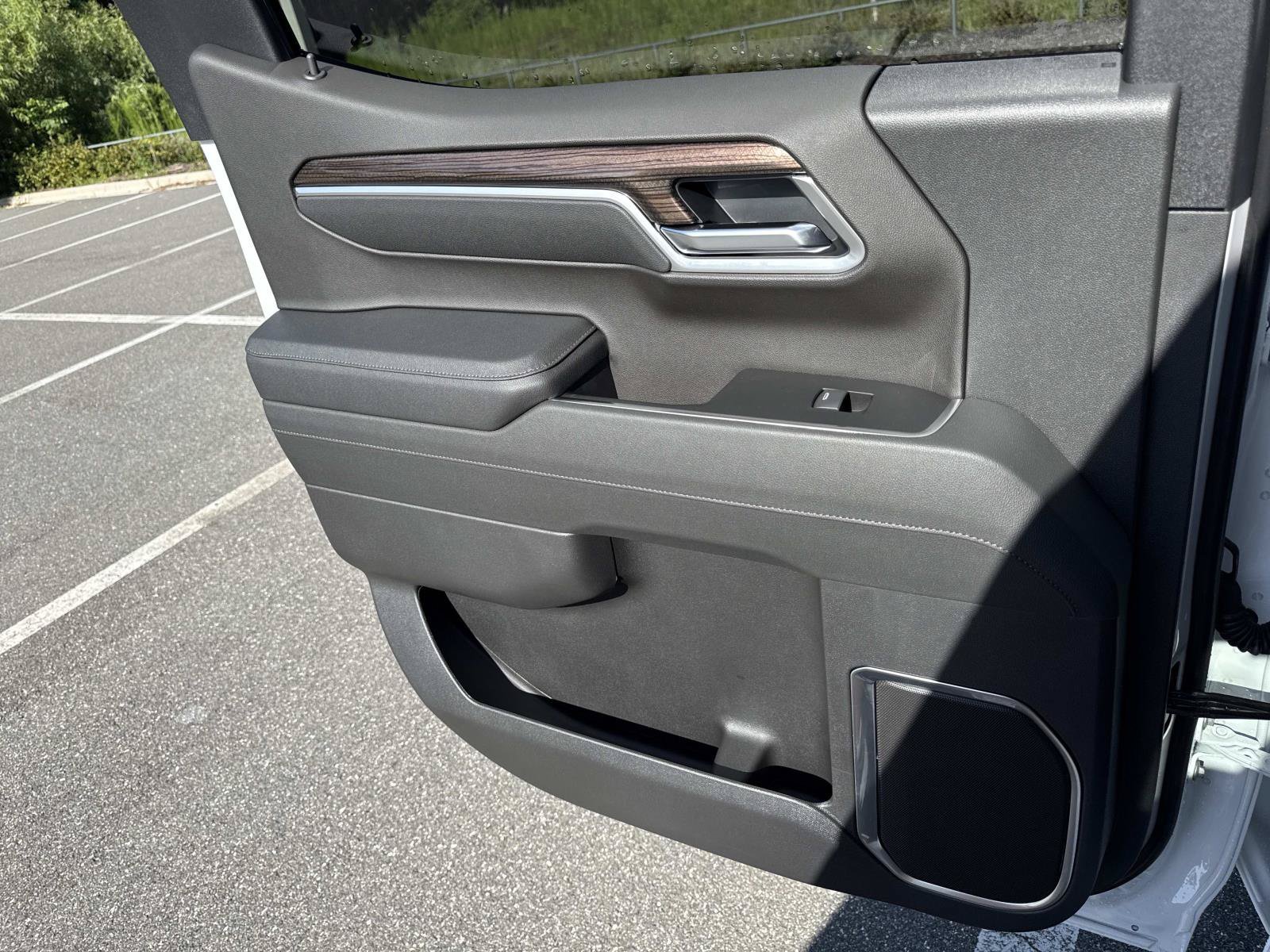 2026 Chevrolet Silverado 1500 RST - Photo 9