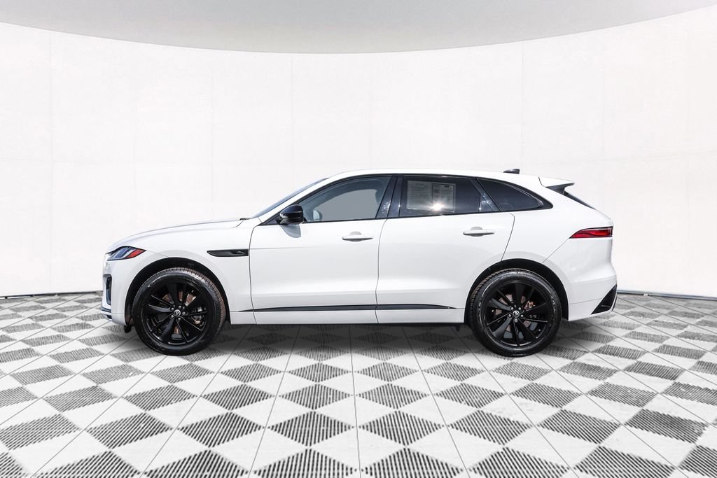 Used 2024  Jaguar P400 R-Dynamic S image 16