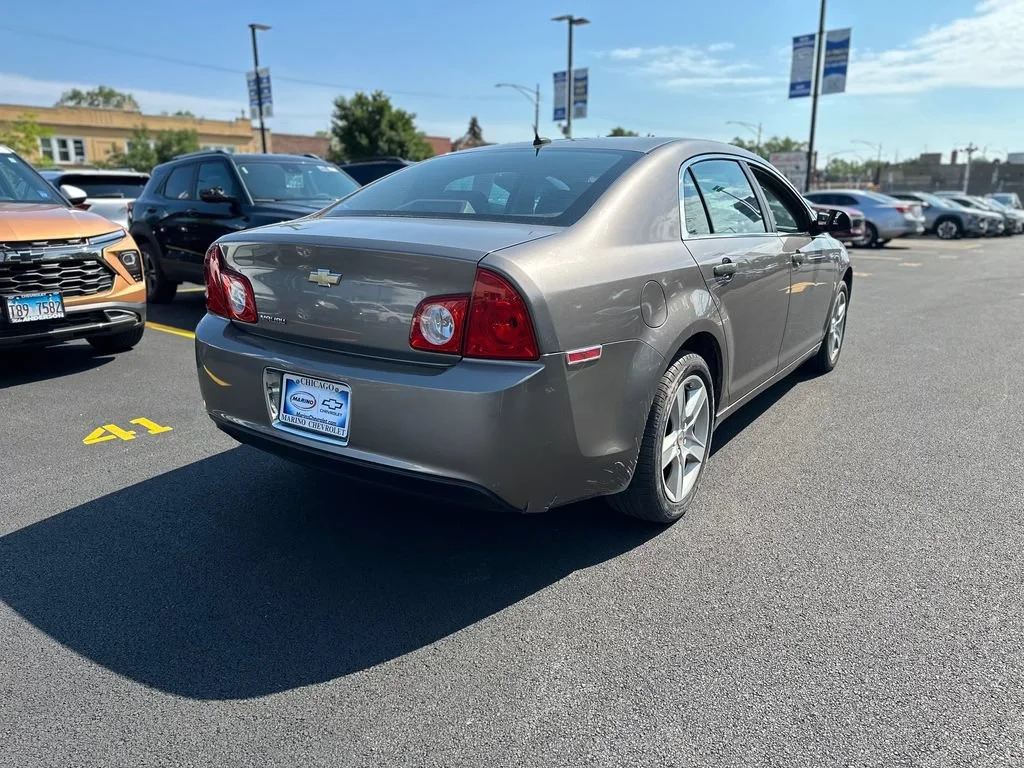 Used 2010 Mocha Steel Metallic Chevrolet LS w/1LS image 3