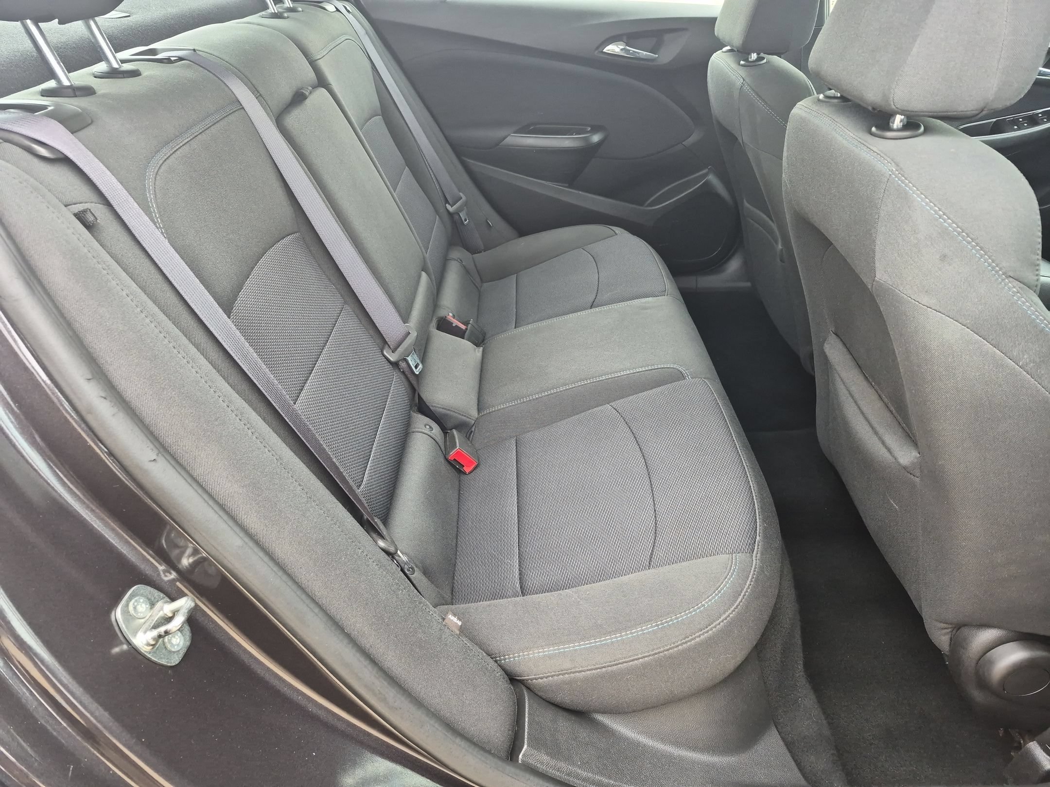 Used 2016 Tungsten Metallic Chevrolet LT image 28