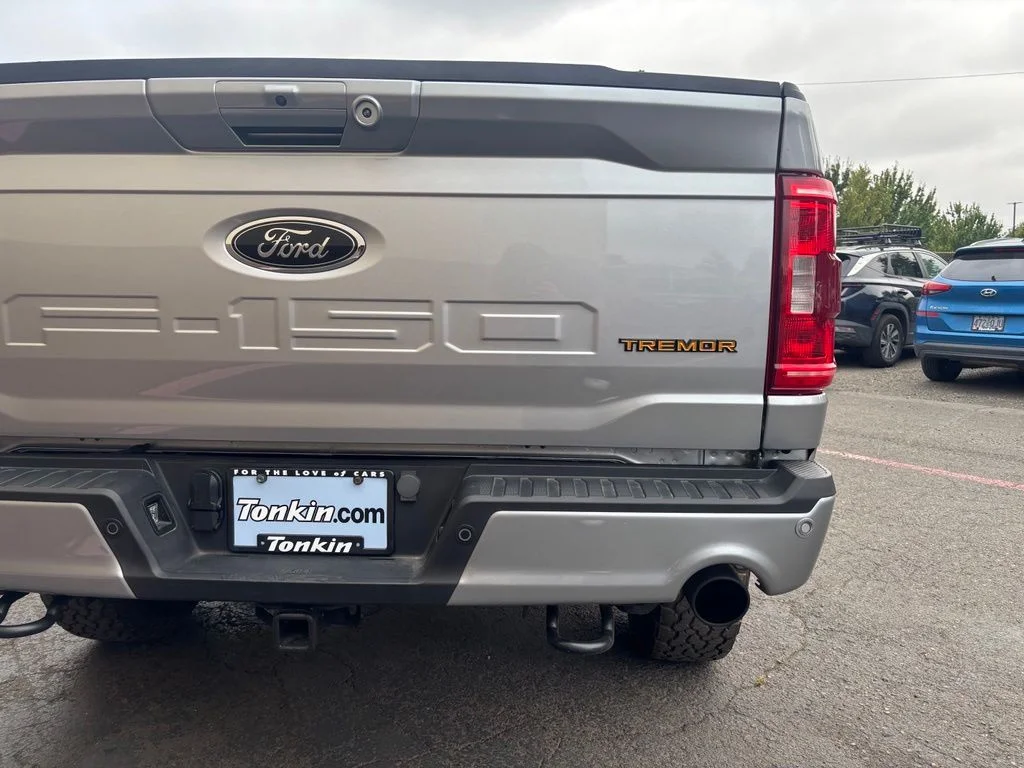 Used 2025 Gray Ford Tremor image 6
