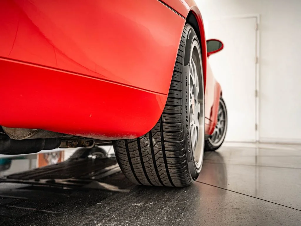 Used 1995 Guards Red Porsche  image 66