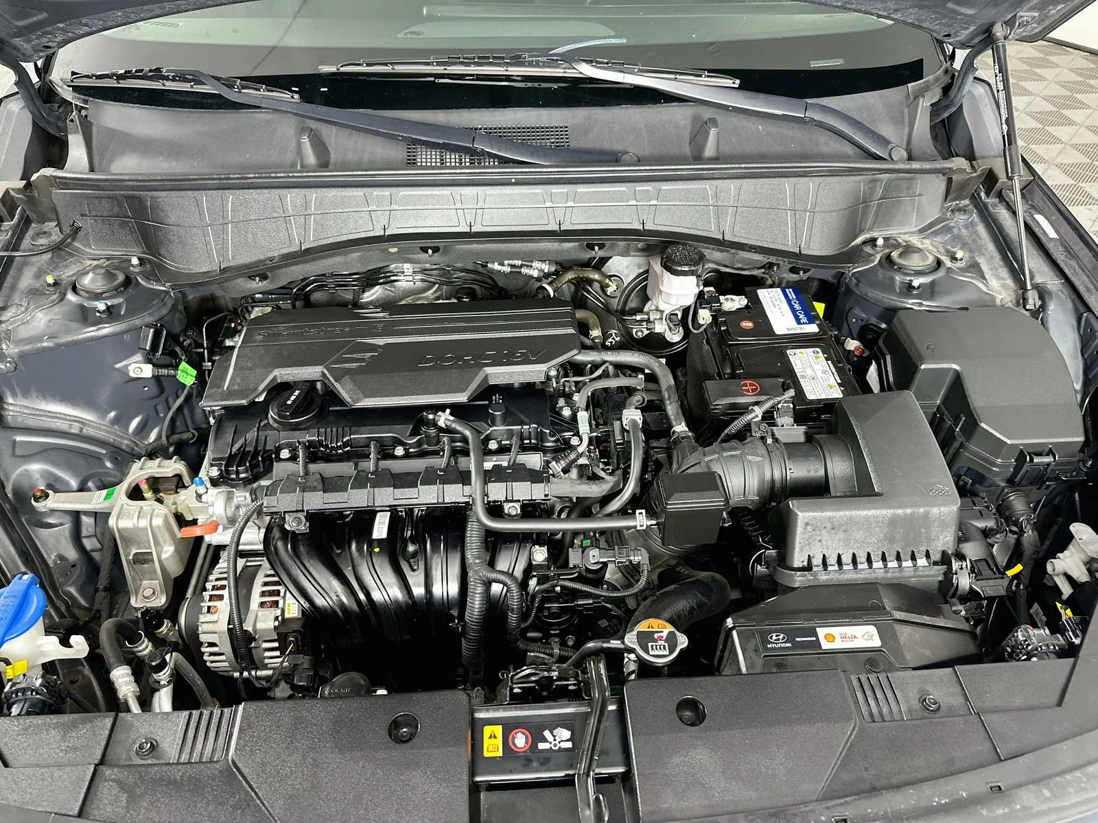 Used 2024 Abyss Black Pearl Hyundai SEL image 30