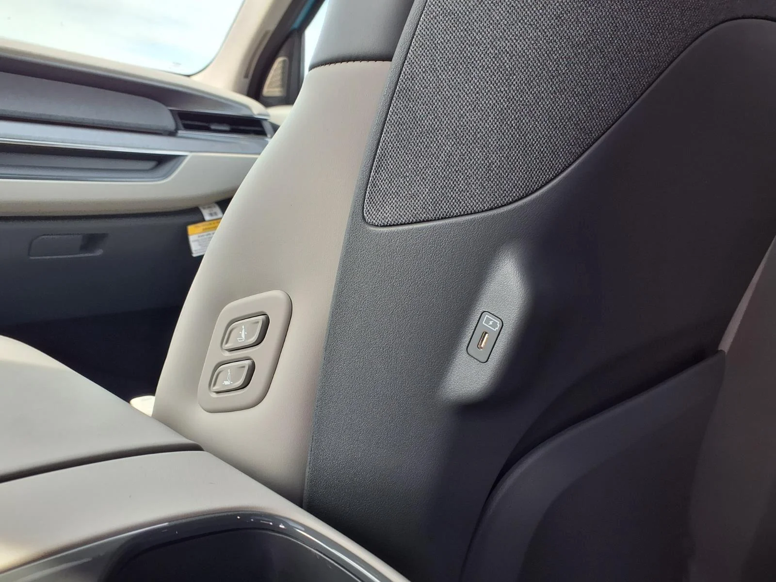 New 2026 Ocean Blue Kia Land image 16