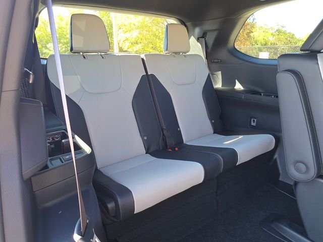 2026 Lexus TX 500h F-Sport Premium - Photo 15