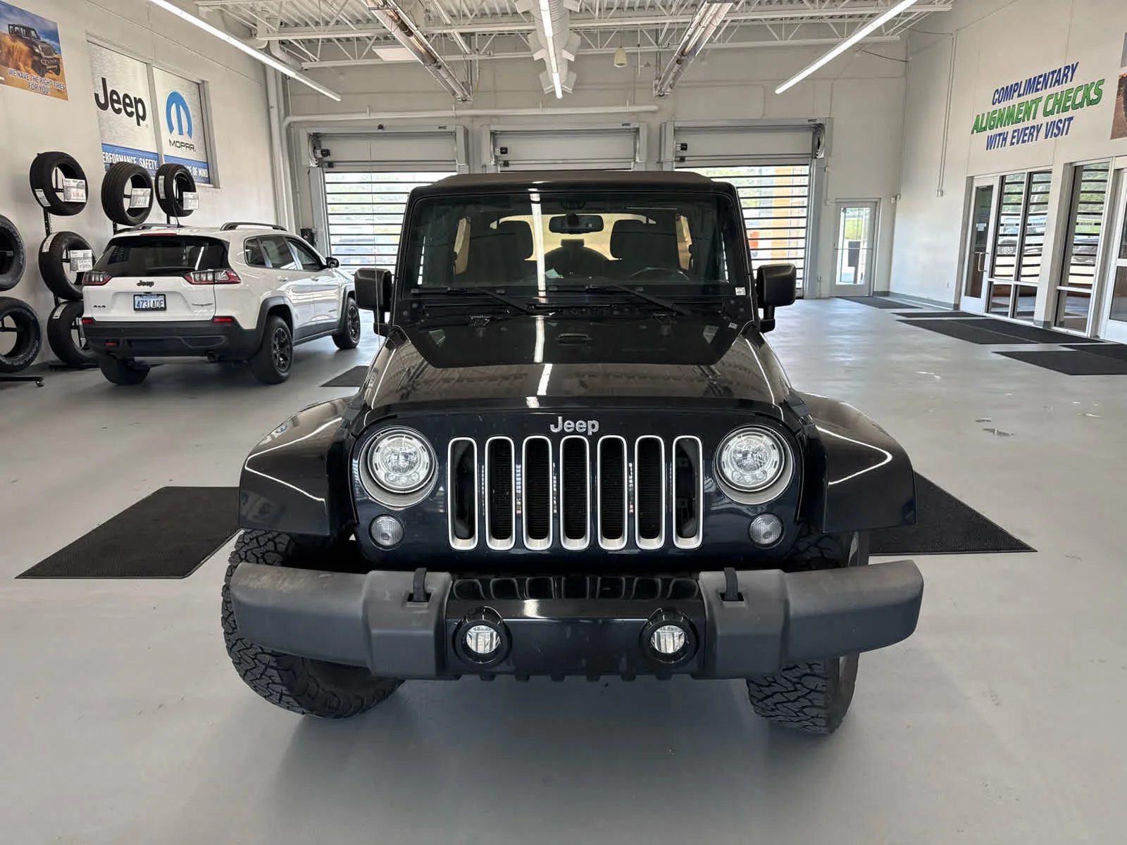 Used 2017 Jeep Wrangler Unlimited Sahara with VIN 1C4BJWEG1HL532172 for sale in Shawnee, KS