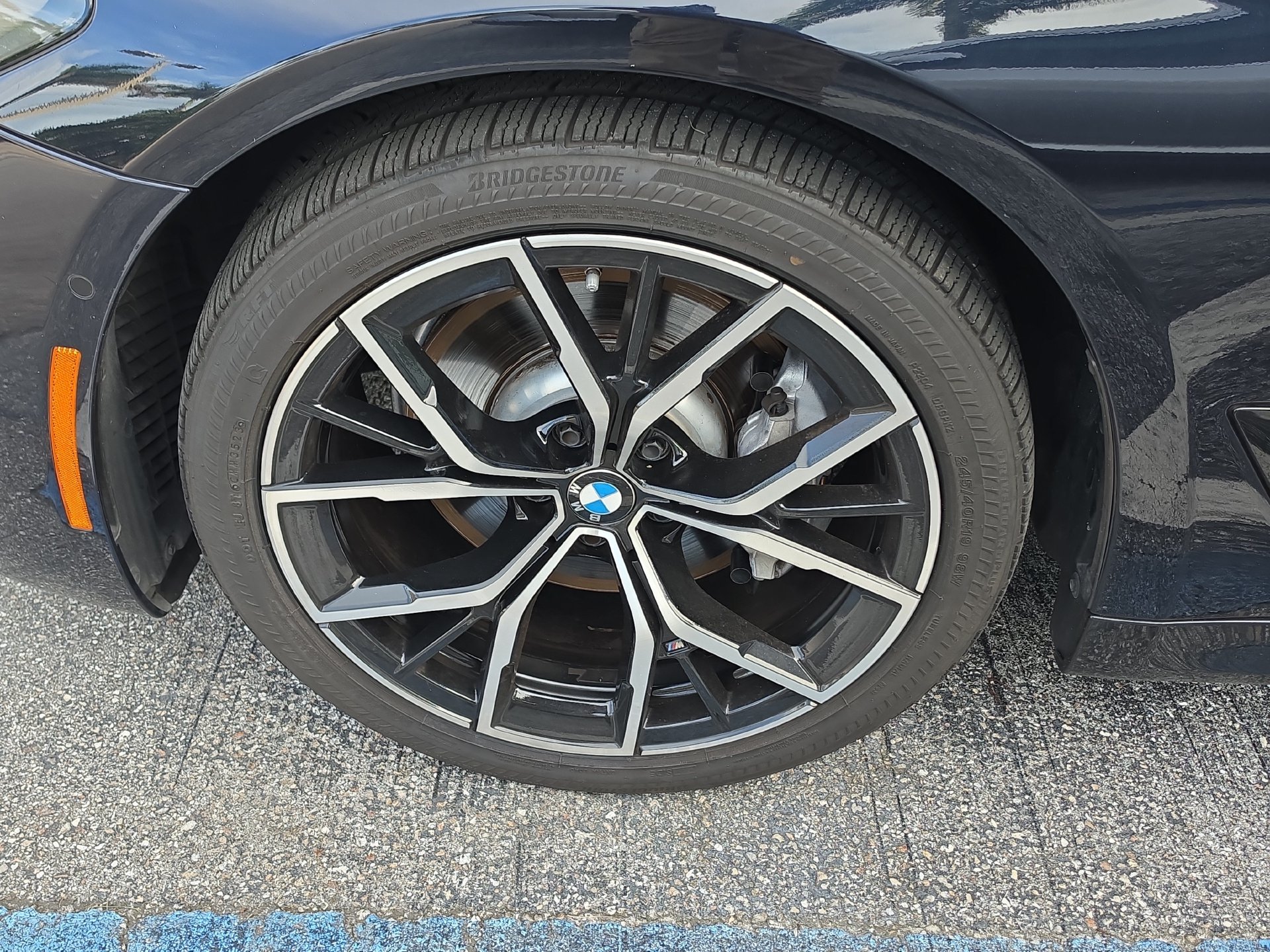 2023 BMW 5 Series 530i - Photo 10