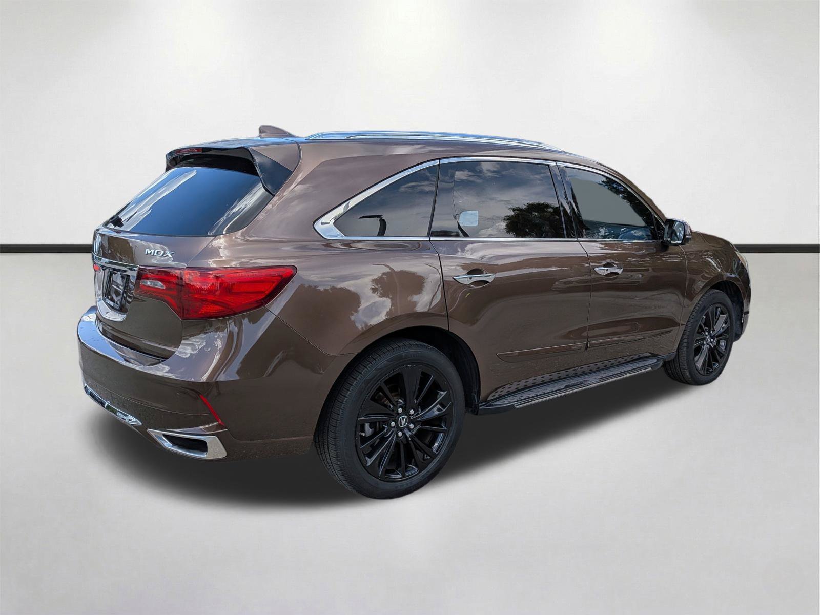 Used 2019 Canyon Bronze Metallic Acura w/Advance Pkg image 4