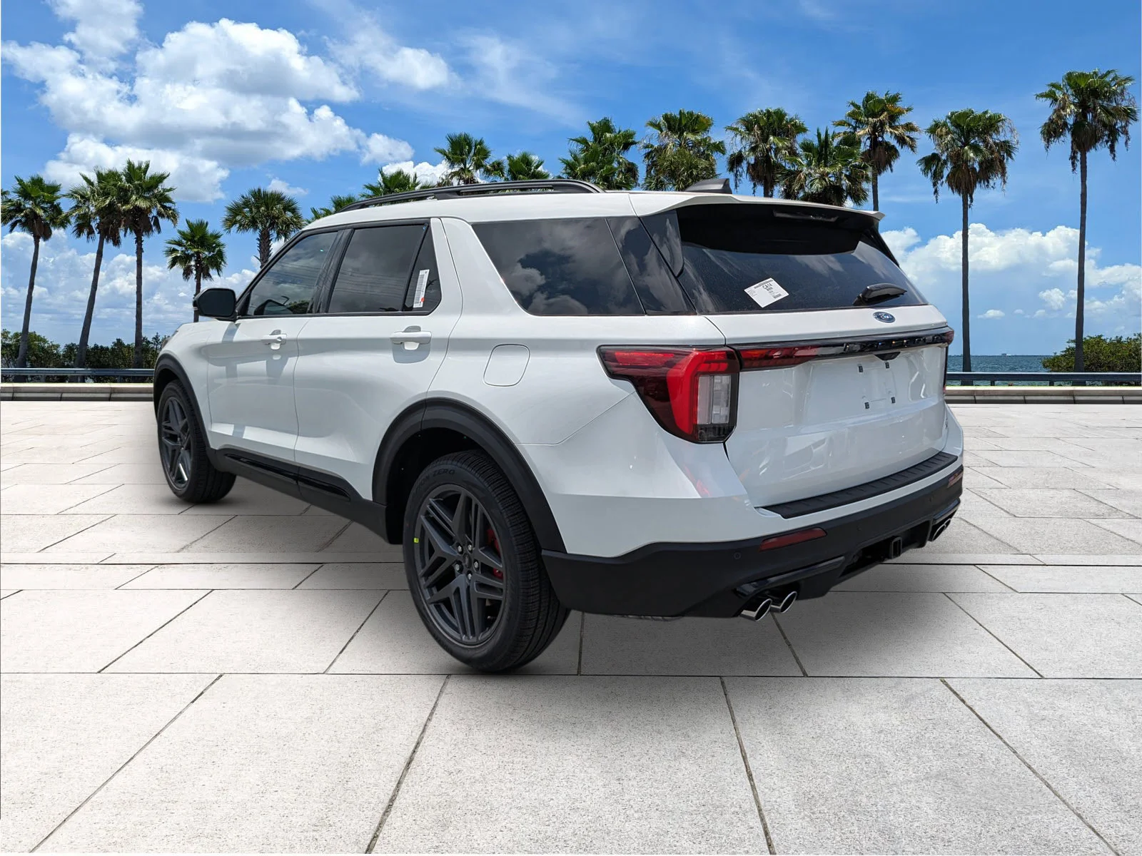 New 2026 Star White Metallic Tri-Coat Ford ST image 5