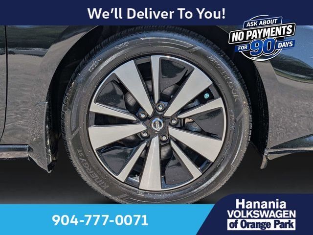 Used 2022 Black Nissan 2.5 SL image 10