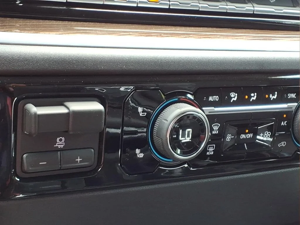 2026 Chevrolet Silverado 1500 LT - Photo 8