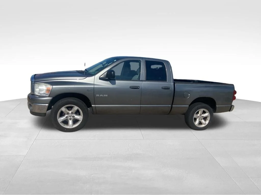 Used 2008 Gray Dodge SLT image 64