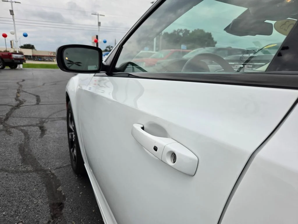 Certified Used 2023 Bright White Clearcoat Chrysler Touring image 33