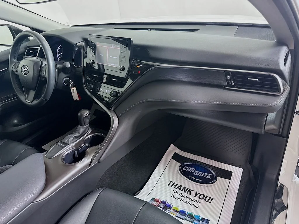 Certified Used 2024 Ice Cap Toyota SE image 27