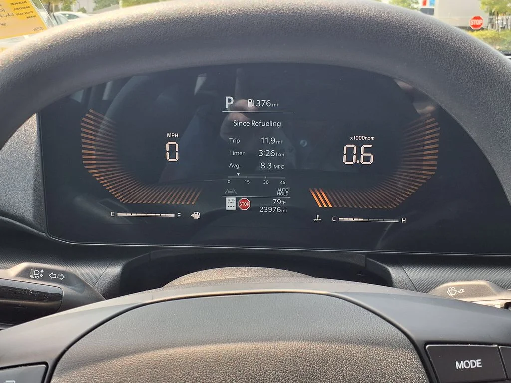 Used 2025 White Kia LXS image 30