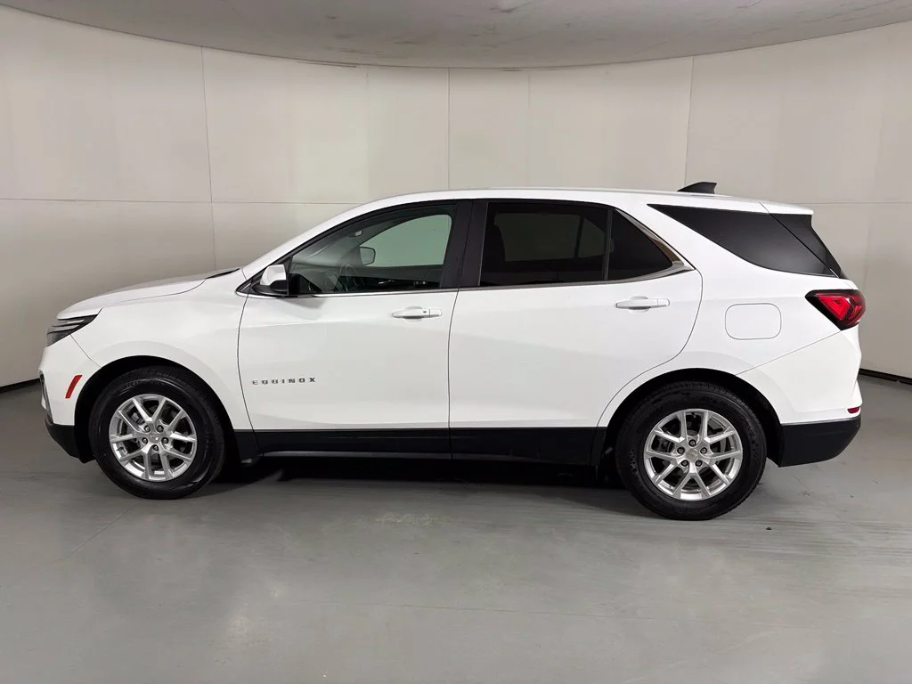 Used 2024 White Chevrolet LT image 5