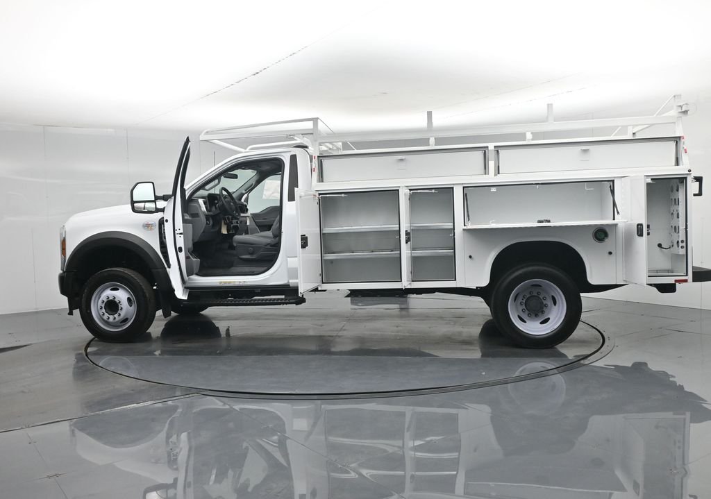 New 2025 Oxford White Ford XL image 40