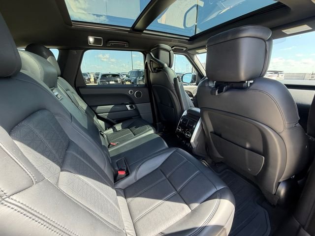 Used 2019 Firenze Red Metallic Land Rover HSE Dynamic image 17