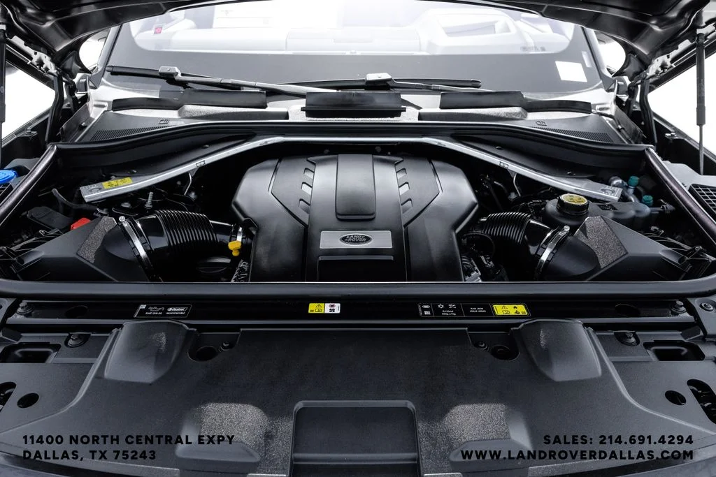 Used 2023 Black Land Rover Autobiography image 58