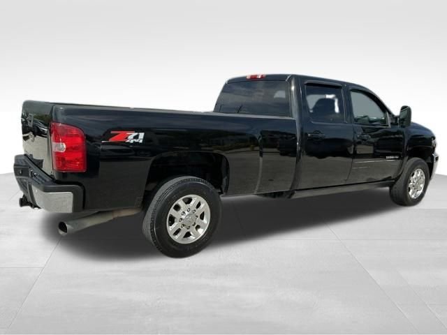 Used 2011 Black Chevrolet LTZ image 4