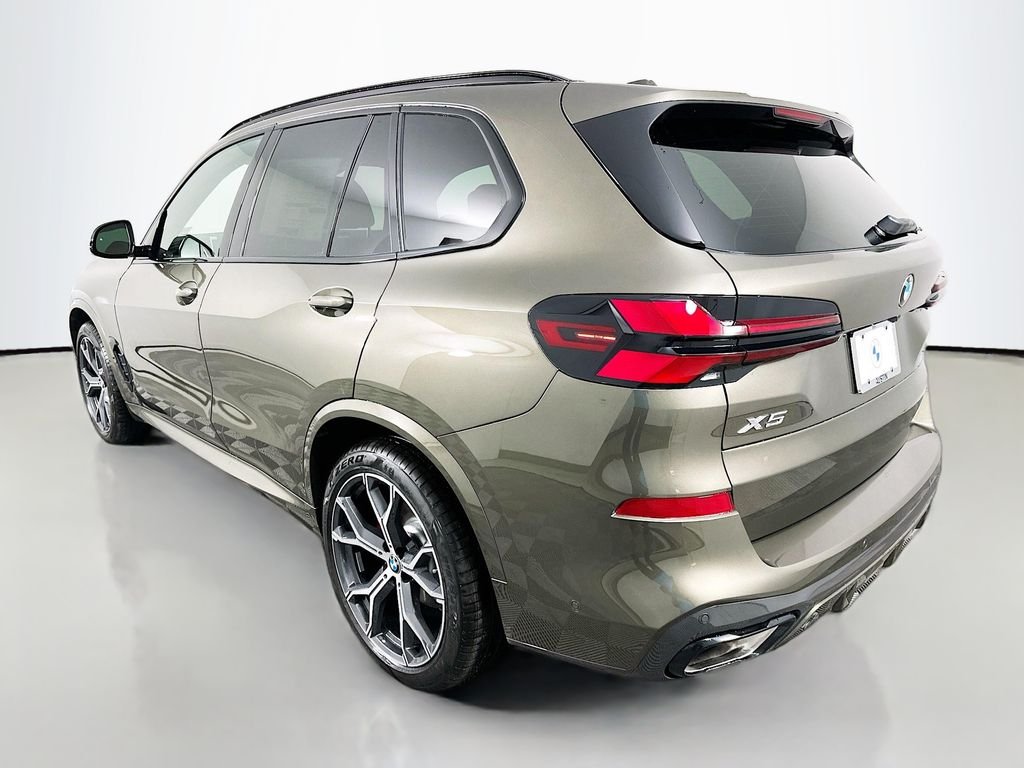 Used 2026 Manhattan Green Metallic BMW sDrive40i image 7