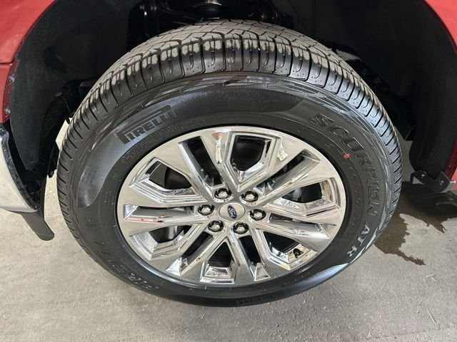 New 2026 Ruby Red Metallic Tinted Clearcoat Ford XLT image 22