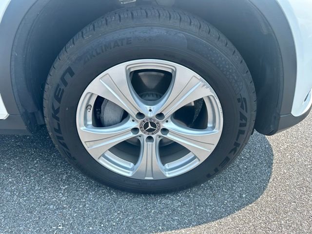 Certified Used 2017 designo Diamond White Metallic Mercedes-Benz GLC 300 image 10