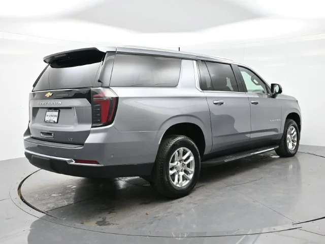 Used 2025 Sterling Gray Metallic Chevrolet LT image 7