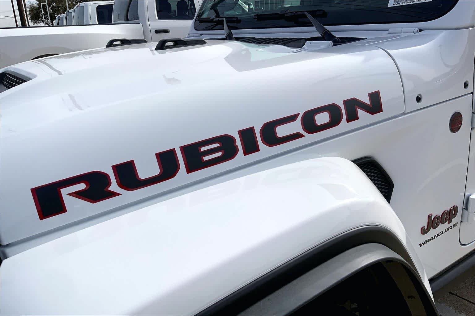 New 2026 Bright White Clear-Coat Exterior Paint Jeep Rubicon X image 15