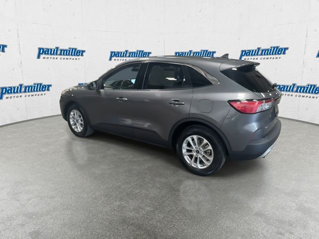 Used 2021 Gray Ford SE image 8