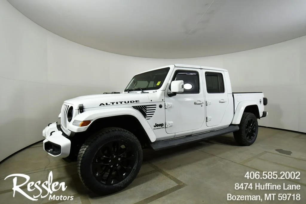 Used 2021 Gray Jeep High Altitude image 1