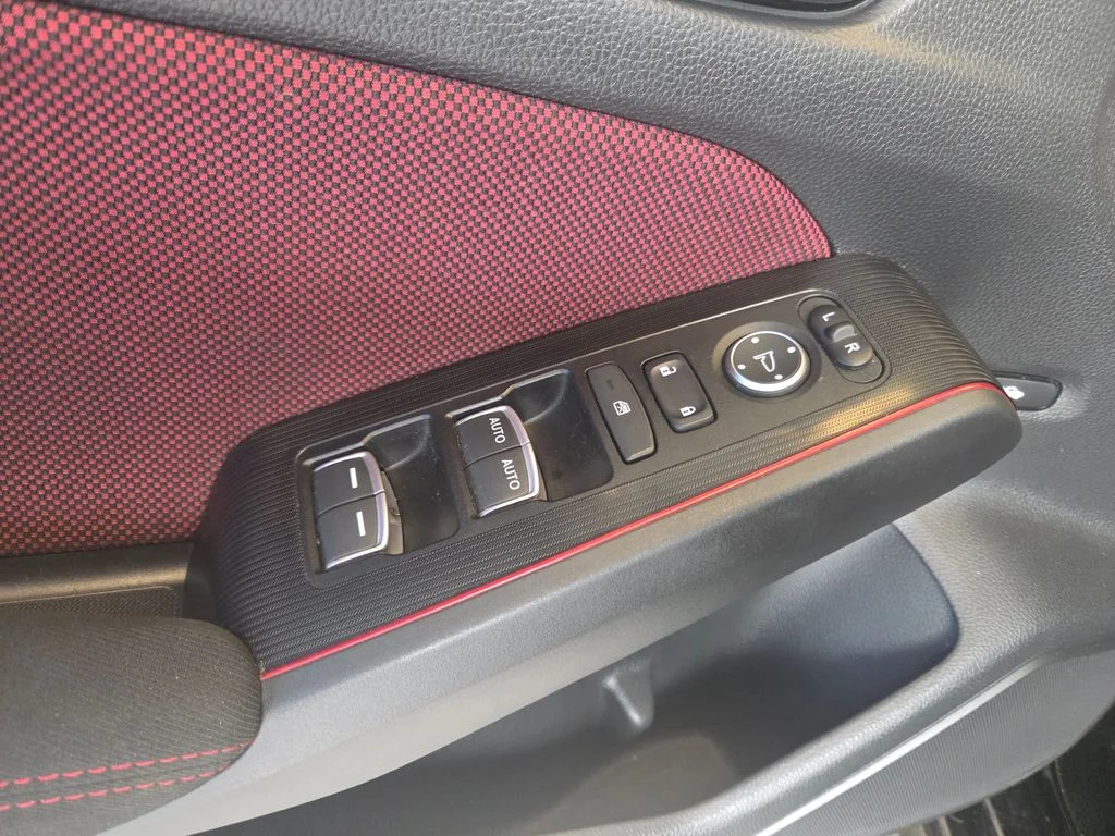 2022 Honda Civic Si - Photo 14