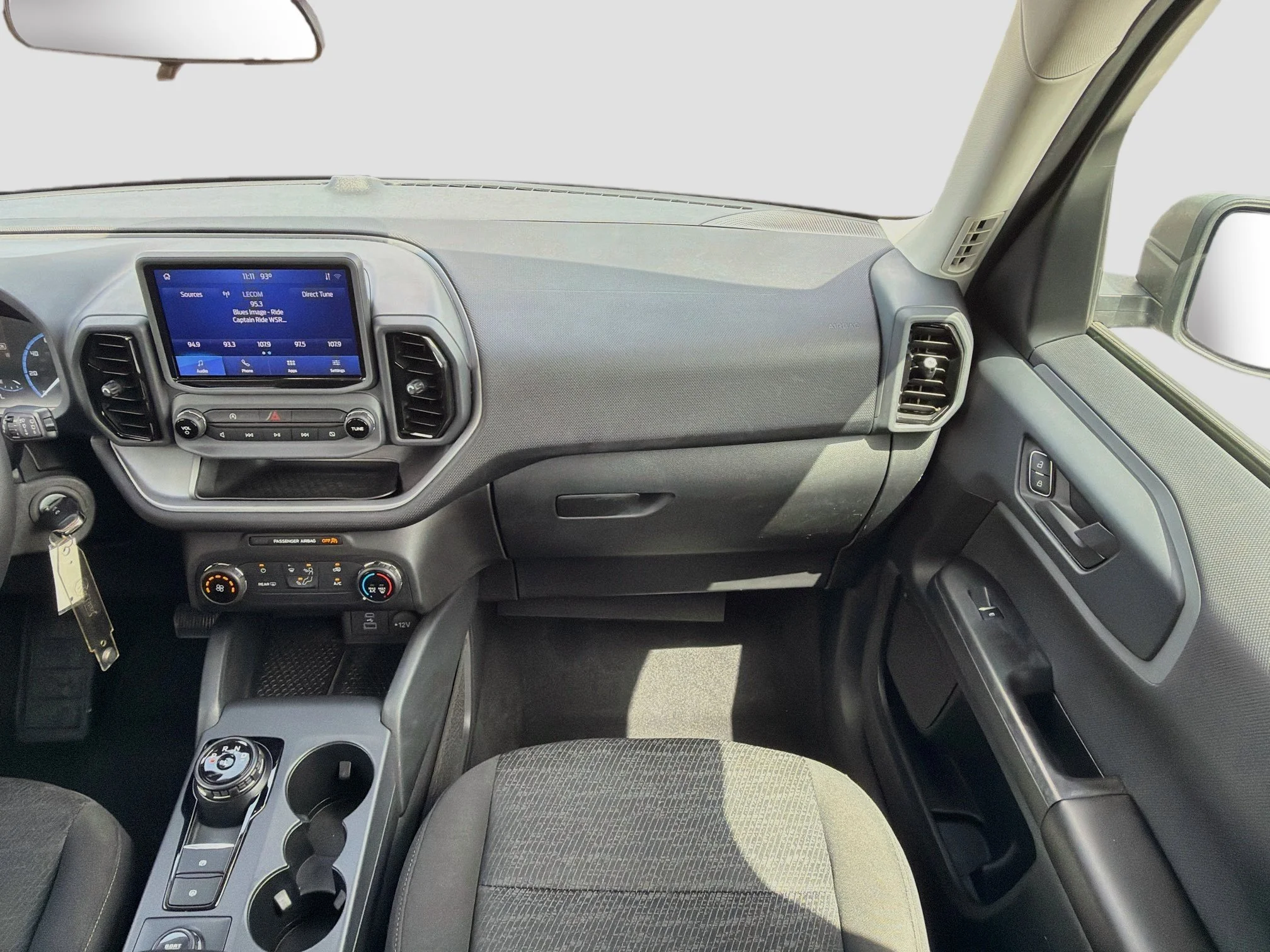 Used 2021 Silver Metallic Ford Base image 17