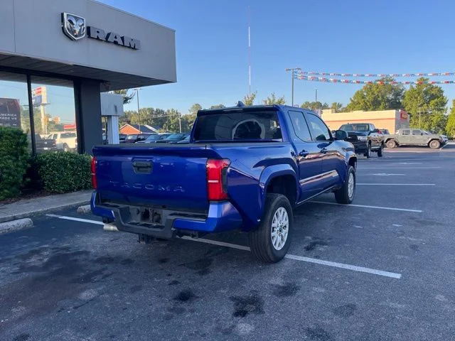 Used 2025 Blue Toyota SR5 image 3