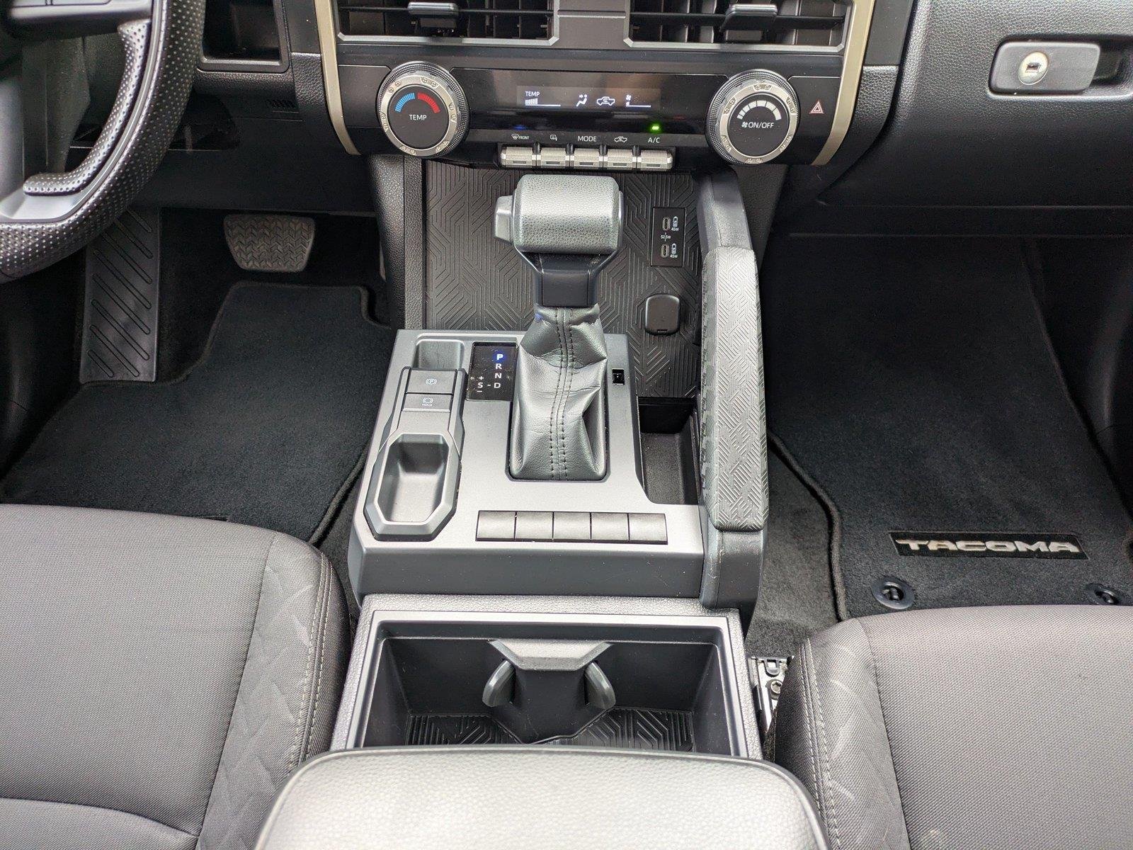 Used 2026 Ice Cap Toyota SR image 18