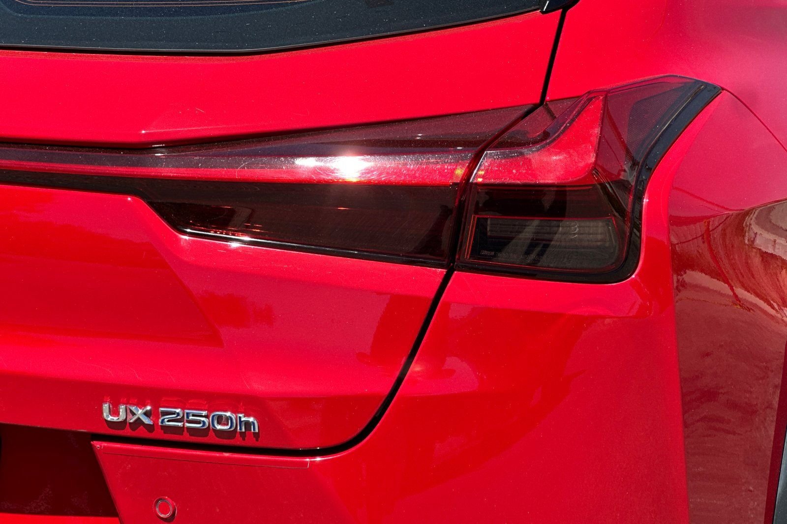 Used 2020 Red Lexus 250h F SPORT image 27
