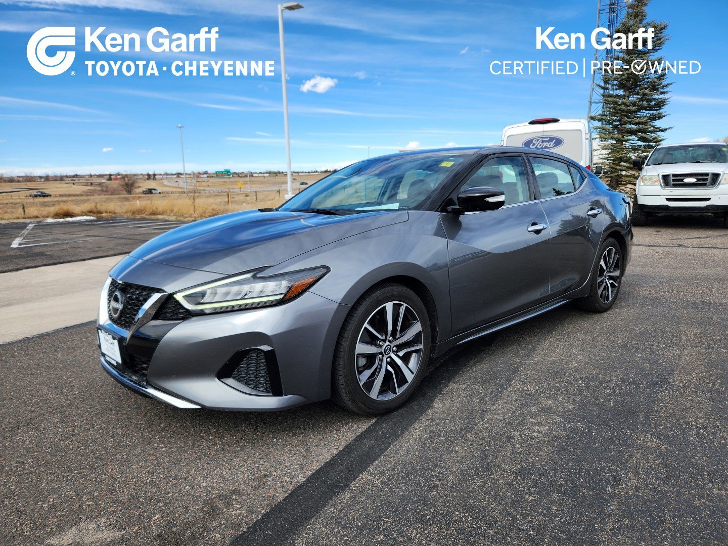 2023 Nissan Maxima SV