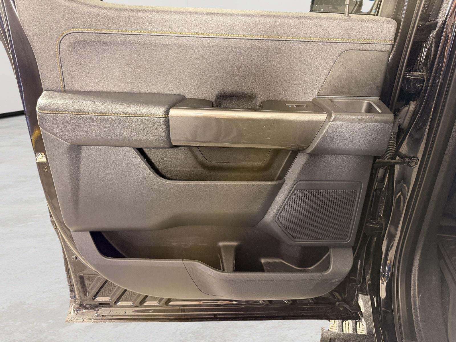 Used 2023 Agate Black FORD TREMOR image 17